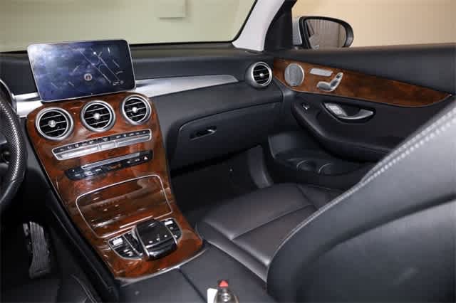 Thumbnail: 2019 Mercedes-Benz GLC - 19