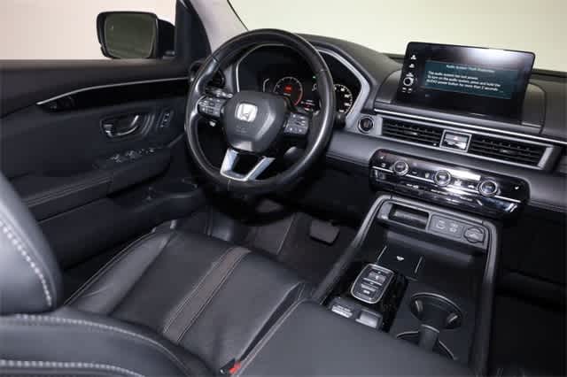 Thumbnail: 2023 Honda Pilot - 16