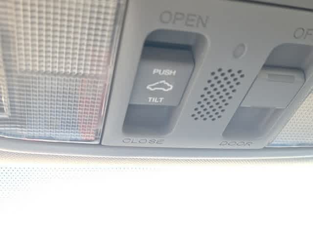 Thumbnail: 2010 Honda Civic - 28