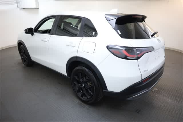 Thumbnail: 2023 Honda HR-V - 4