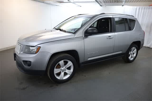 Thumbnail: 2015 Jeep Compass - 2