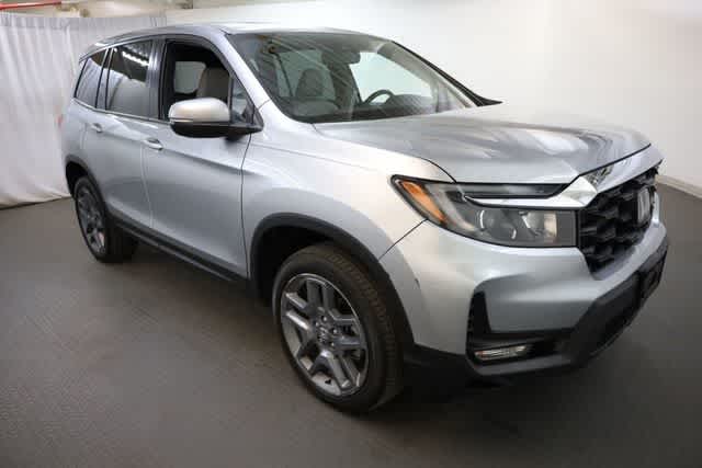 Thumbnail: 2023 Honda Passport - 10