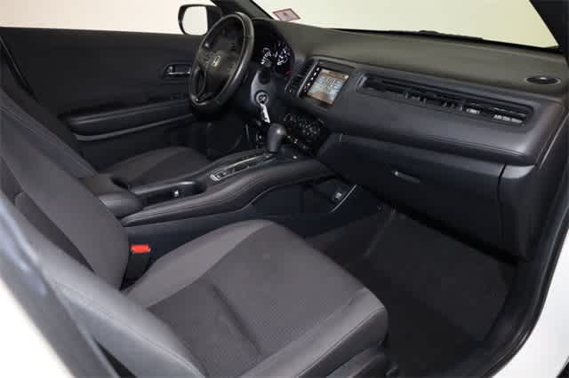 Thumbnail: 2019 Honda HR-V - 19