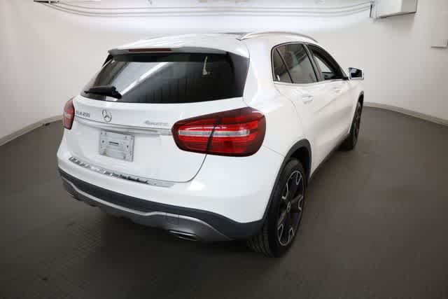Thumbnail: 2020 Mercedes-Benz GLA - 7