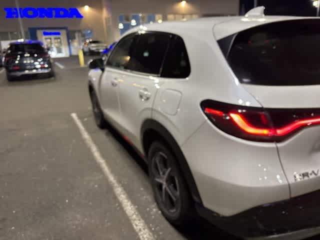 Thumbnail: 2023 Honda HR-V - 8