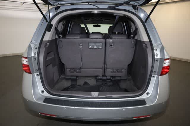 Thumbnail: 2011 Honda Odyssey - 33