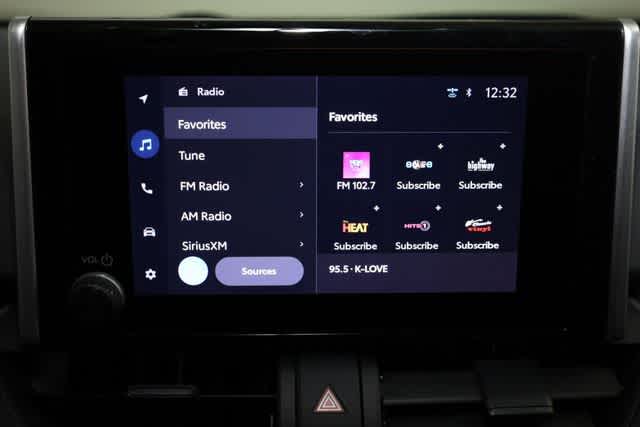 Thumbnail: 2023 Toyota RAV4 - 25