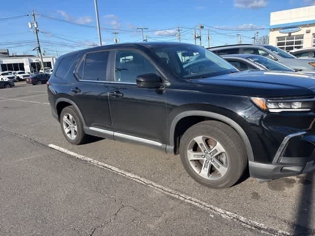 Thumbnail: 2023 Honda Pilot - 13