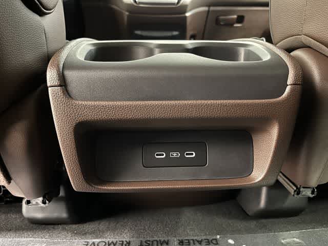 Thumbnail: 2026 Honda Odyssey - 24