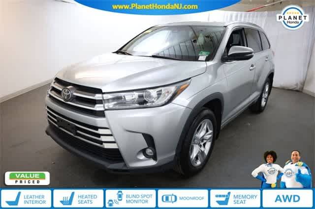 Thumbnail: 2019 Toyota Highlander - 1