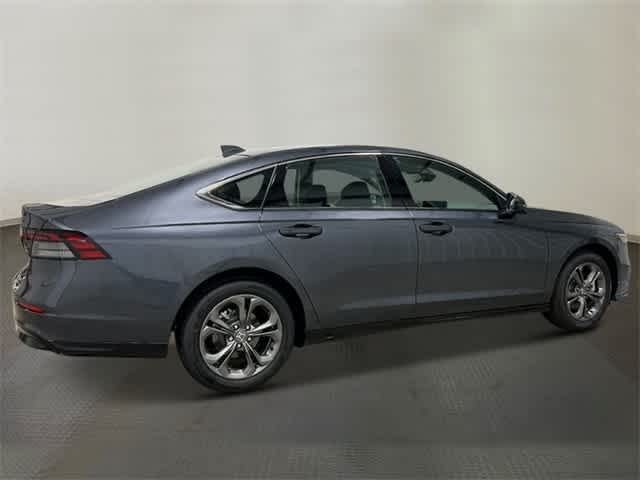2025 Honda Accord EX-L 8