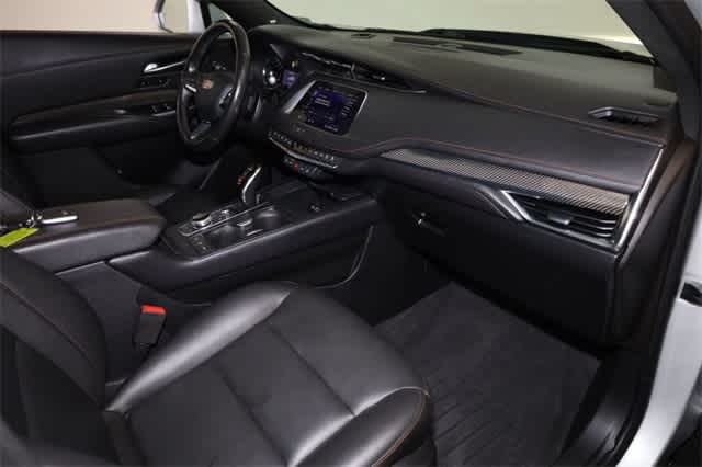 Thumbnail: 2020 Cadillac XT4 - 19