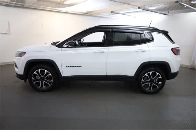 Thumbnail: 2022 Jeep Compass - 3