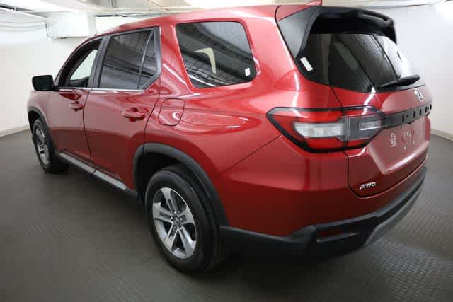 Thumbnail: 2023 Honda Pilot - 4