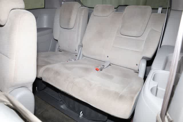 Thumbnail: 2012 Honda Odyssey - 21