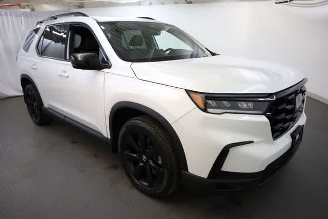 Thumbnail: 2025 Honda Pilot - 10