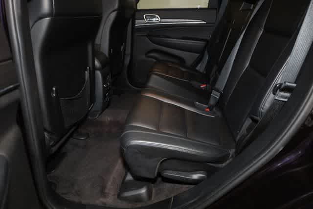 Thumbnail: 2018 Jeep Grand Cherokee - 21