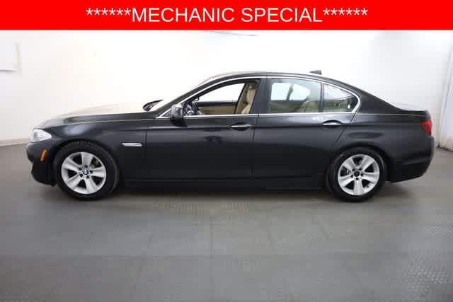 Thumbnail: 2011 BMW 5 Series - 3