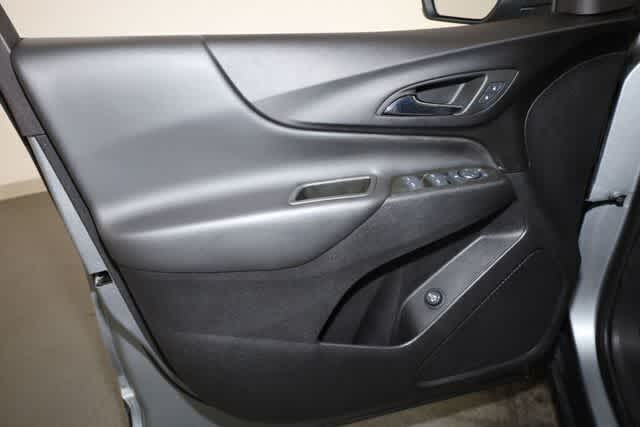 Thumbnail: 2024 Chevrolet Equinox - 13