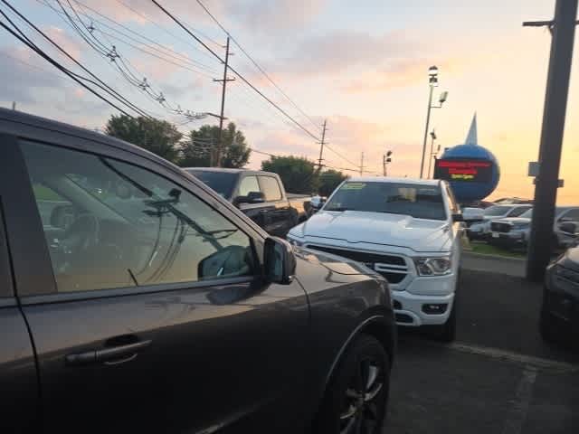 Thumbnail: 2017 Dodge Durango - 14