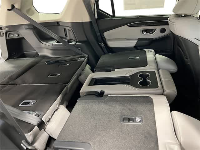 Thumbnail: 2025 Honda Pilot - 40