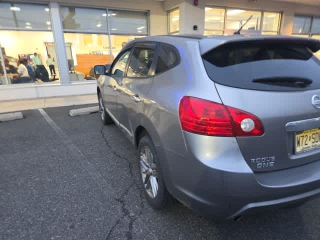 2011 Nissan Rogue S 8