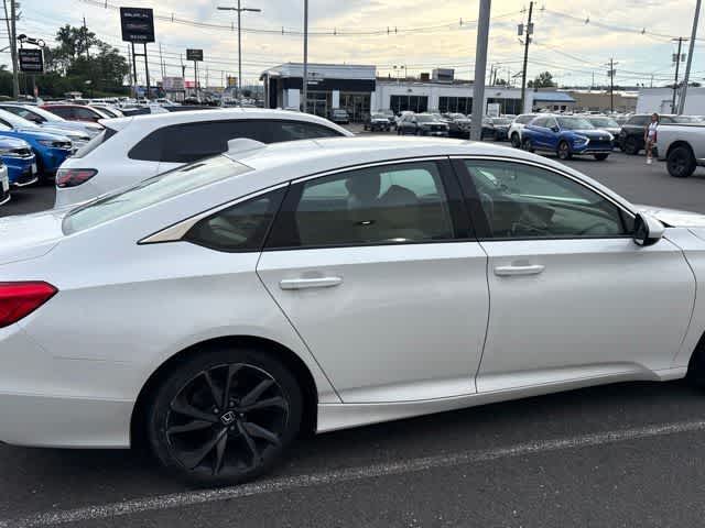 Thumbnail: 2018 Honda Accord - 14