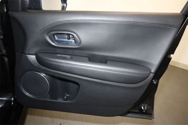 Thumbnail: 2019 Honda HR-V - 22