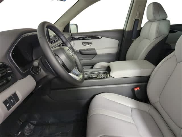 Thumbnail: 2025 Honda Pilot - 11