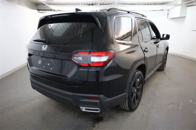 Thumbnail: 2025 Honda Pilot - 7
