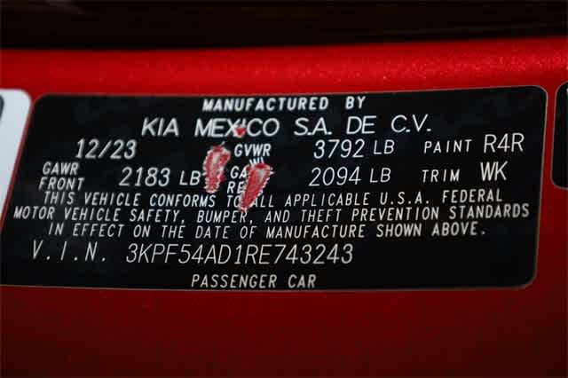 Thumbnail: 2024 Kia Forte - 38