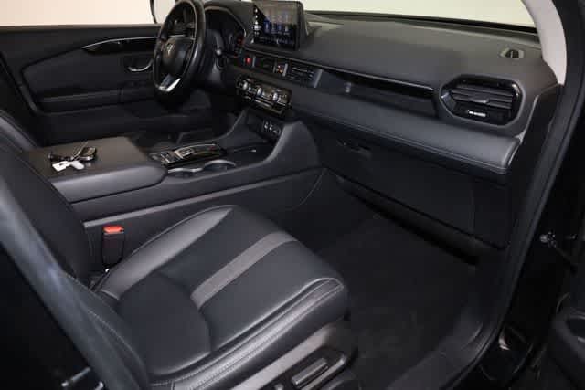 Thumbnail: 2023 Honda Pilot - 19