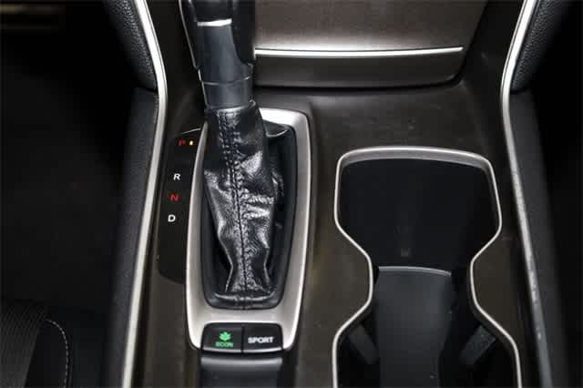 Thumbnail: 2020 Honda Accord - 32