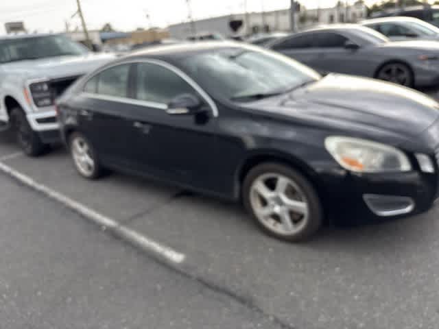Thumbnail: 2012 Volvo S60 - 15