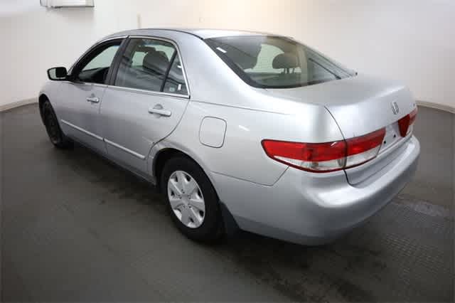 Thumbnail: 2004 Honda Accord - 4