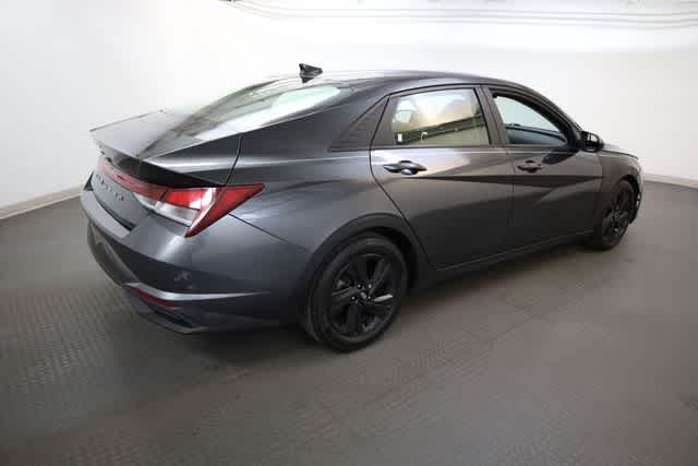 Thumbnail: 2021 Hyundai Elantra - 8