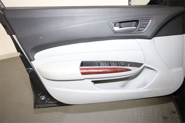 Thumbnail: 2015 Acura TLX - 13