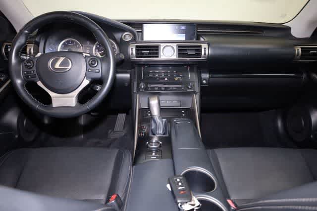 Thumbnail: 2014 Lexus IS - 23