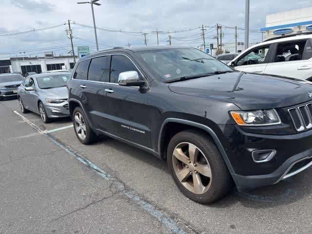 Thumbnail: 2015 Jeep Grand Cherokee - 17