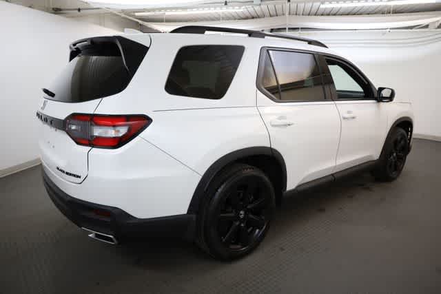 Thumbnail: 2025 Honda Pilot - 8