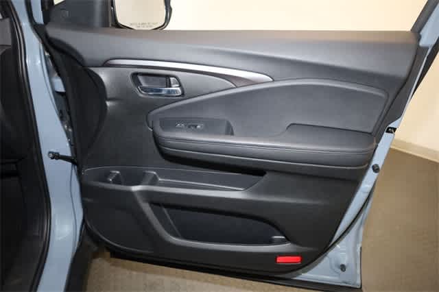 Thumbnail: 2022 Honda Pilot - 22