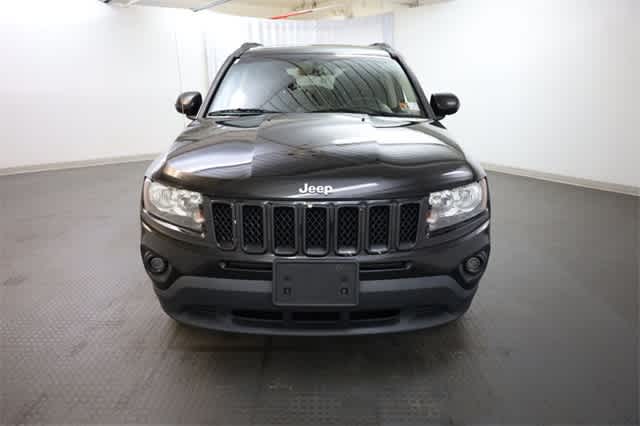 Thumbnail: 2017 Jeep Compass - 12