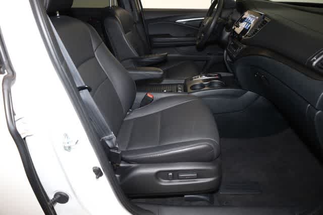 Thumbnail: 2023 Honda Passport - 20