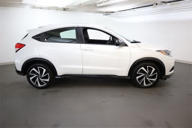 Thumbnail: 2019 Honda HR-V - 9