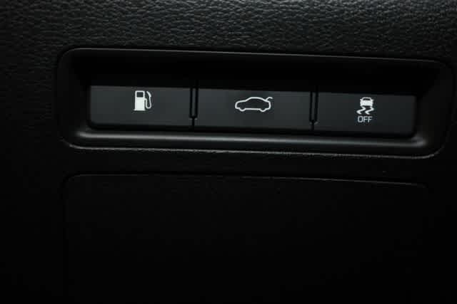 Thumbnail: 2015 Hyundai Sonata - 20