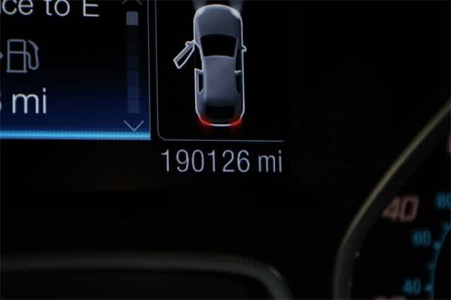 Thumbnail: 2015 Ford Escape - 25