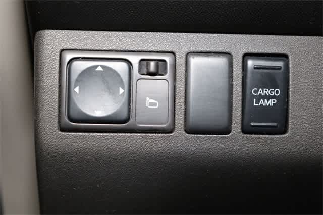 Thumbnail: 2010 Nissan Frontier - 25