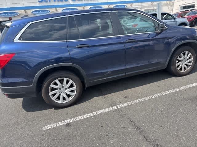 Thumbnail: 2019 Honda Pilot - 14