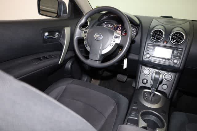Thumbnail: 2012 Nissan Rogue - 20