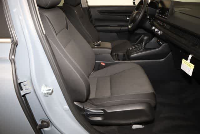 Thumbnail: 2023 Honda CR-V - 20